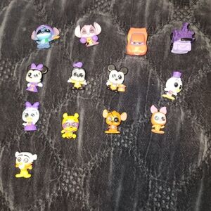 Disney Doorables Haunted Halloween Lot Of 13  Pooh Tigger Piglet And More